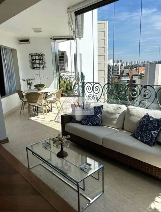 Apartamento em Real Parque, São Paulo/SP