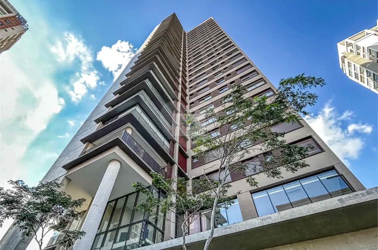 Apartamento à Venda no Jardins do Tamboré | 122 m² | 3 Dormitórios | Varanda | 2 Vagas