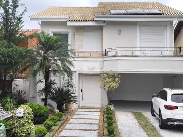 Casa para Locação no Alphaville Residencial 6 | 4 Suítes, Piscina e Mobiliada em Santana de Parnaíba