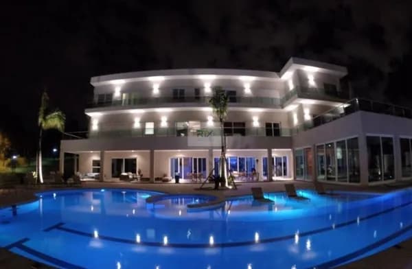 Casa de alto padrão