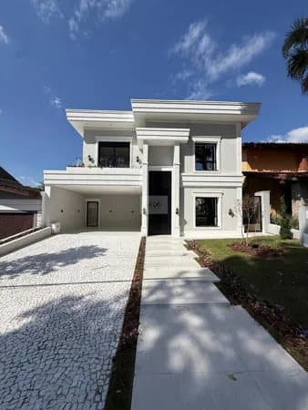 Casa de Condomínio em Santana de Parnaíba - Alphaville