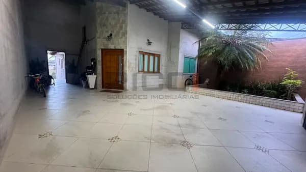 Casa em Mogi das Cruzes - Vila Suissa