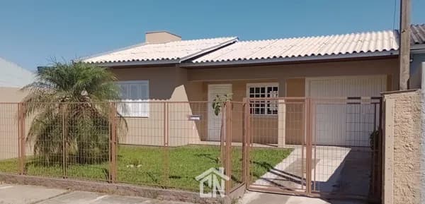 Linda casa à venda!