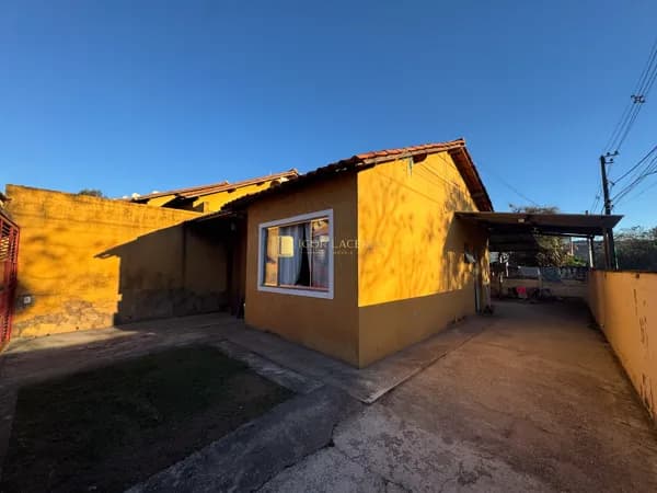 Casa independente à venda bairro Satélite