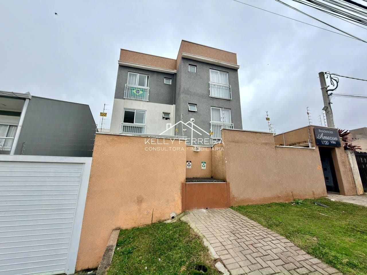 Apartamento em São José dos Pinhais - Bom Jesus