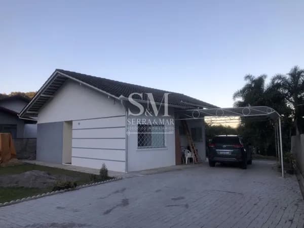 Casa á Venda no Bairro Schramm