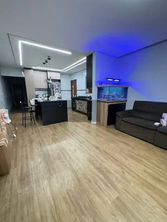 Casa à venda no bairro Boqueirão em Praia Grande, SP. 2 dormitórios sendo 1 suíte