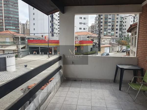Sobrado à venda no bairro Ocian em Praia Grande, SP. 3 dormitórios!