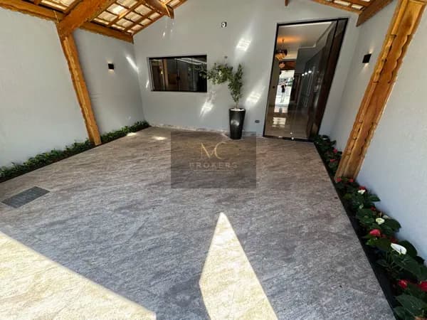 Casa Geminada, 3 dormitórios, piscina, churrasqueira, 2 vagas, Jardim Imperador