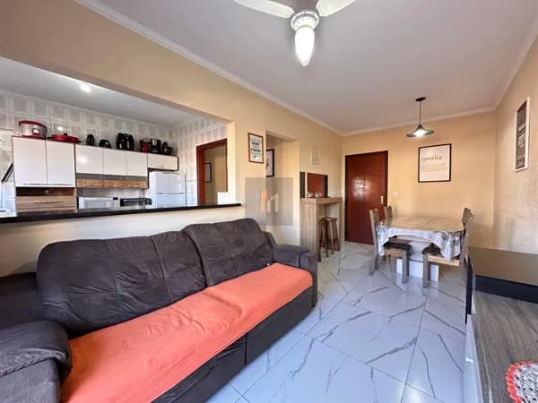 Apartamento Mobiliado à venda no bairro Tupi em Praia Grande, SP. 1 dormitório, sala com sacada!