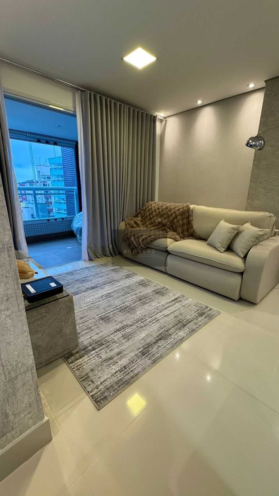 Apartamento à venda no bairro Canto do Forte em Praia Grande, SP. 2 dormitórios sendo 2 suítes.