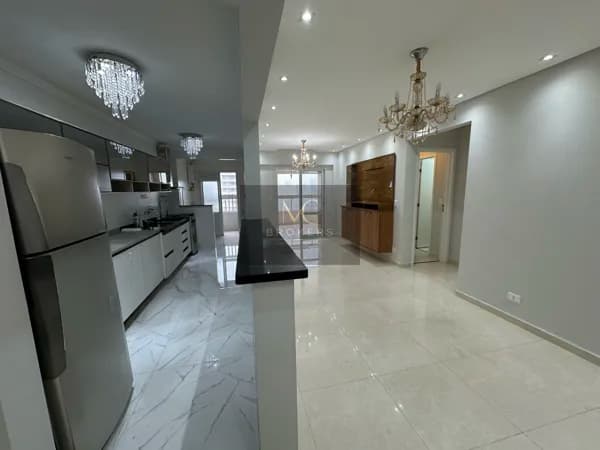 Apartamento à venda no bairro Aviação em Praia Grande, SP. 2 dormitórios