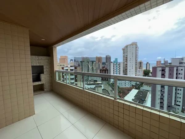 Apartamento à venda no bairro Guilhermina em Praia Grande, SP. 2 dormitórios Vista mar!