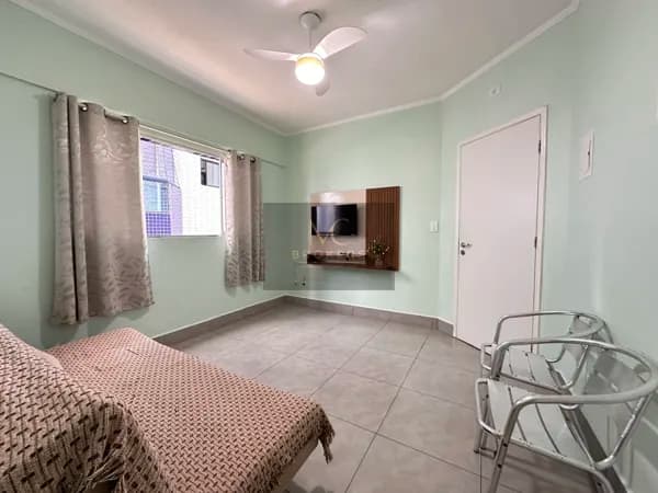 Apartamento à venda no bairro Canto do Forte em Praia Grande, SP. 1 dormitório!