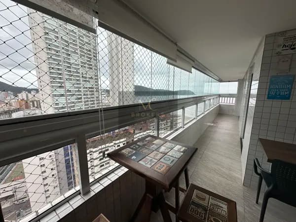 Apartamento vista mar 3 suites, lavabo, 2 vagas demarcadas, Guilhermina