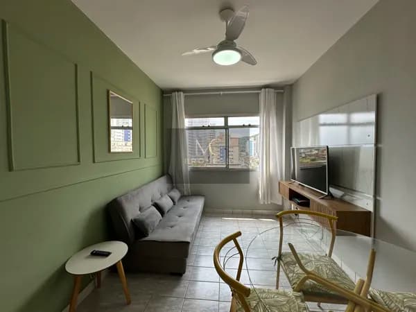 Apartamento à venda no Boqueirão em Praia Grande, SP. Todo reformado, 1 dormitório!