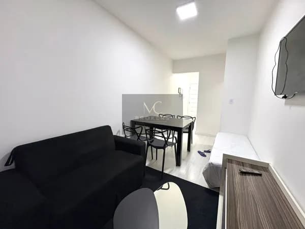 Apartamento Porteira fechada à venda no bairro Tupi em Praia Grande, SP. Com 1 dormitório!