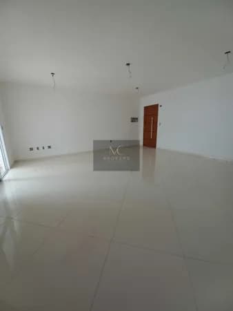 Apartamento à venda no bairro Canto do Forte em Praia Grande, SP. 3 dormitórios sendo 2 suíte.