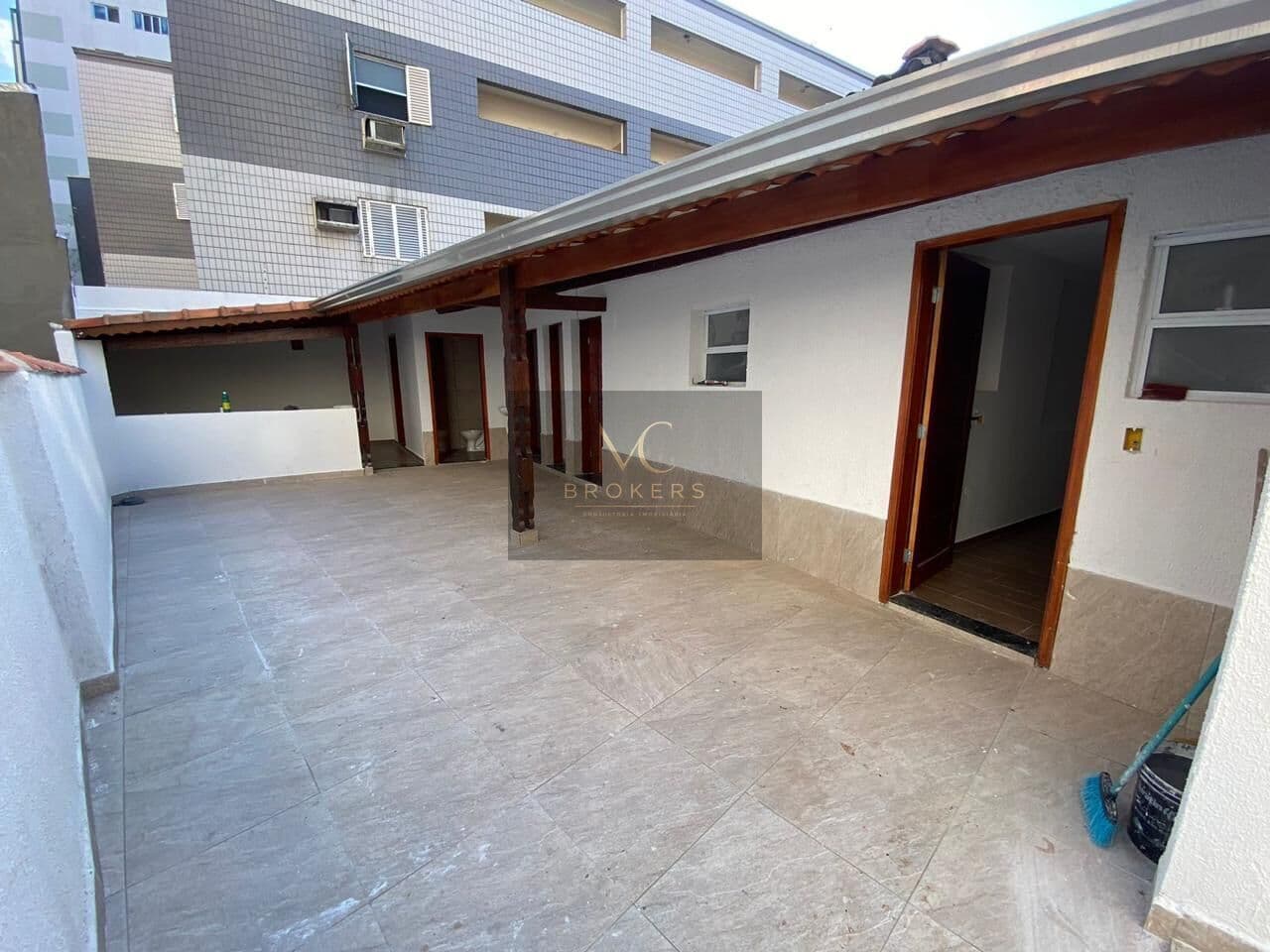Ponto Comercial/Loja/Box em Praia Grande - Boqueirão