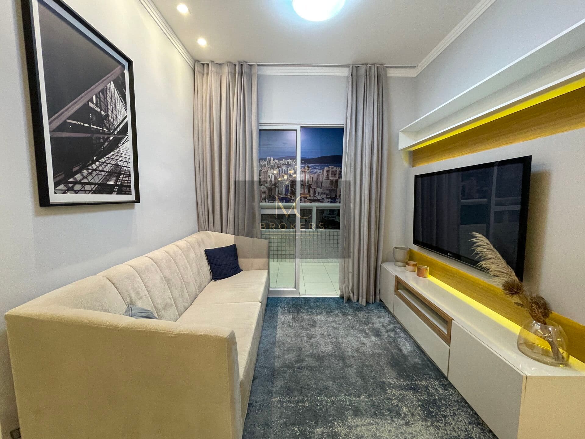 Apartamento em Praia Grande - Canto do Forte