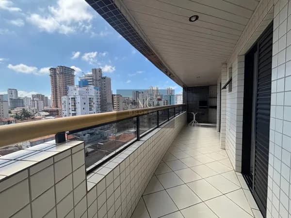 Apartamento 2 dormitórios sendo uma suite, 1 vaga, Guilhermina.