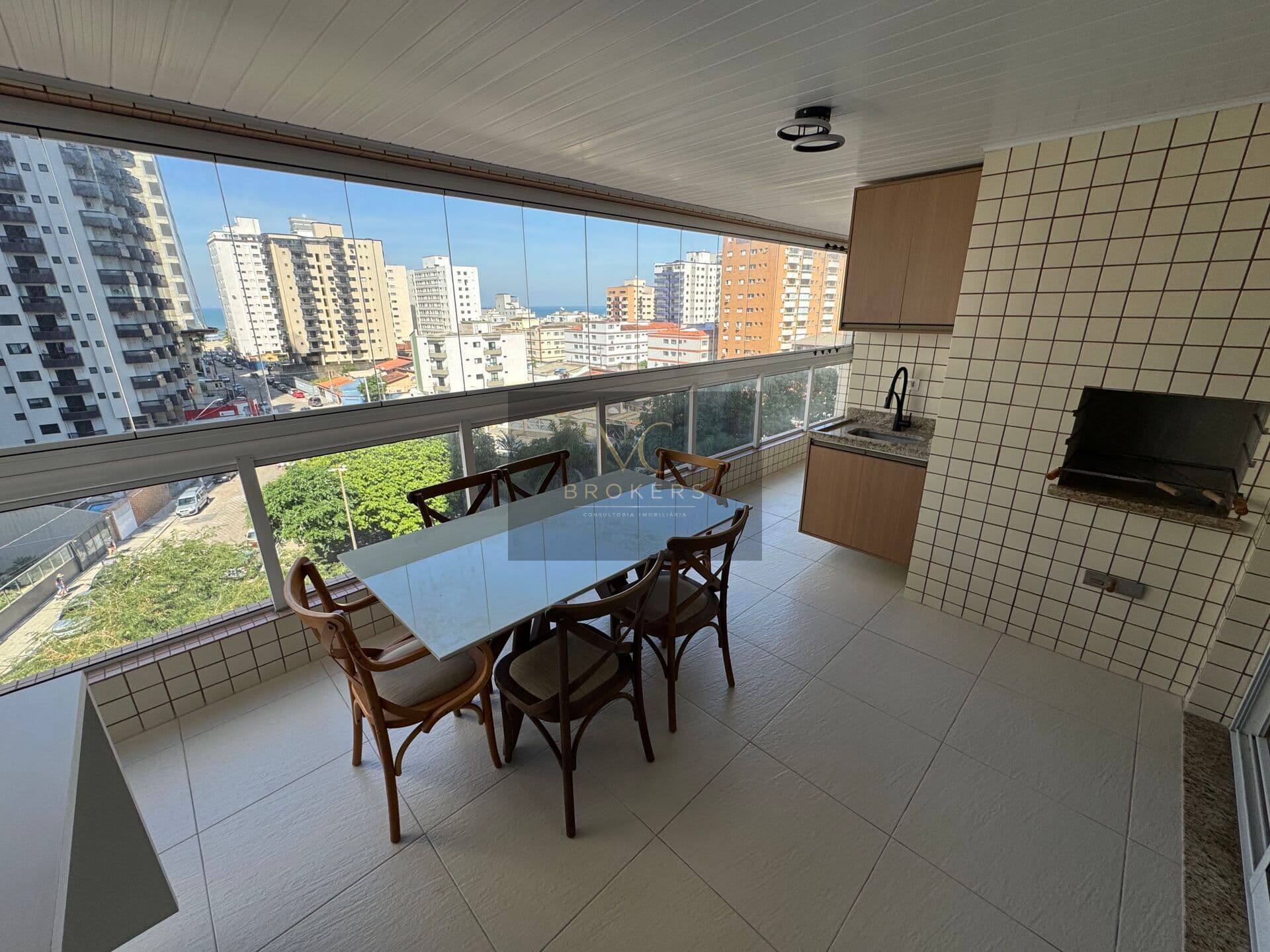 Apartamento 3 suites, 2 vagas, Guilhermina