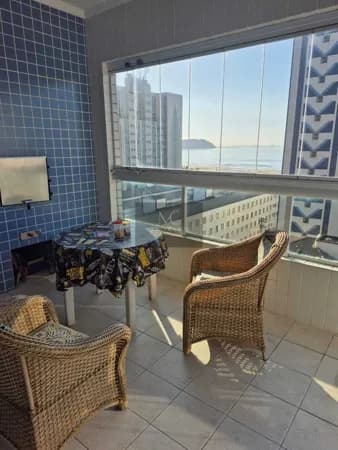 Apartamento 3 dormitórios no bairro Guilhermina com 2 vagas de garagem