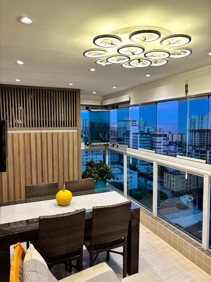 Apartamento à venda no bairro Caiçara em Praia Grande, SP. 2 dormitórios sendo 1 suíte