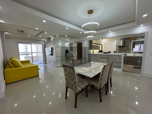 Apartamento em Praia Grande - Guilhermina