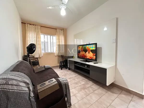 Apartamento mobiliado a venda no bairro Mirim em Praia Grande, SP. Com 1 dormitório!