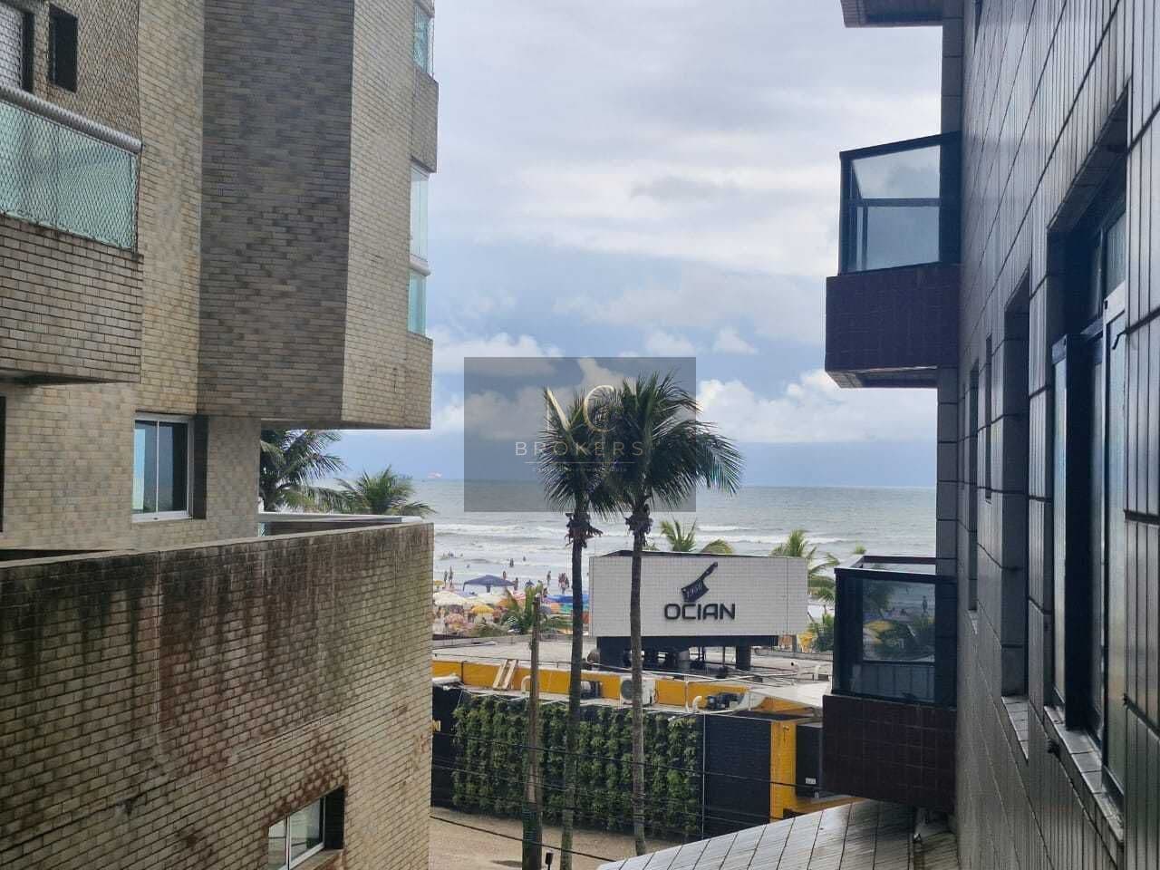 Apartamento à venda no bairro Ocian em Praia Grande, SP. 1 dormitório