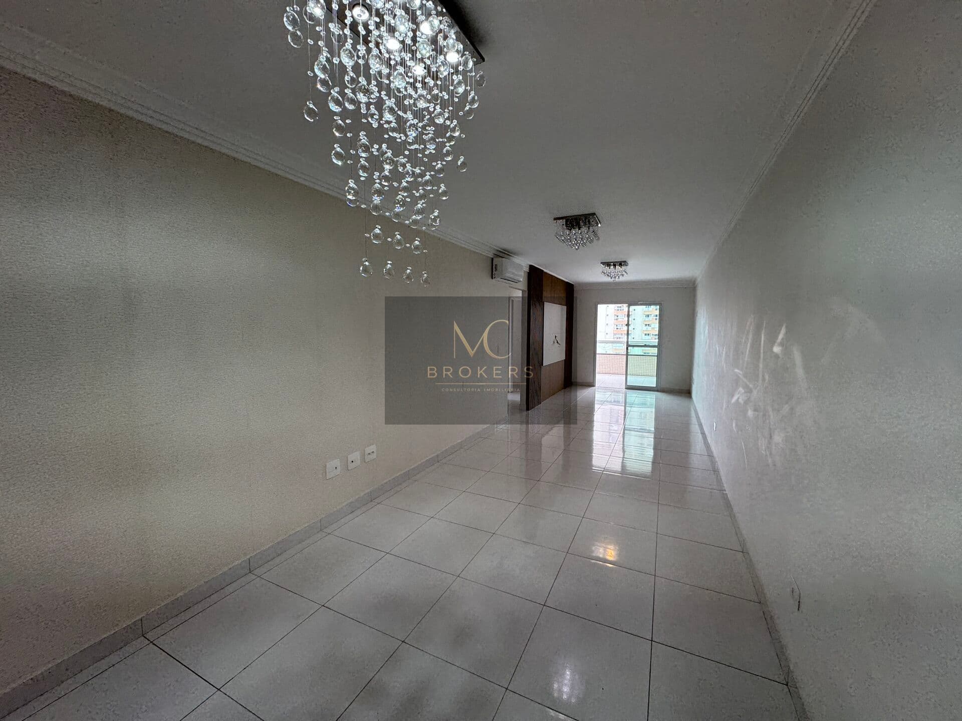 Apartamento 3 dormitórios 2 suites, 2 vagas, Boqueirão