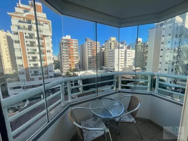 Apartamento a venda bairro centro Florianópolis SC.