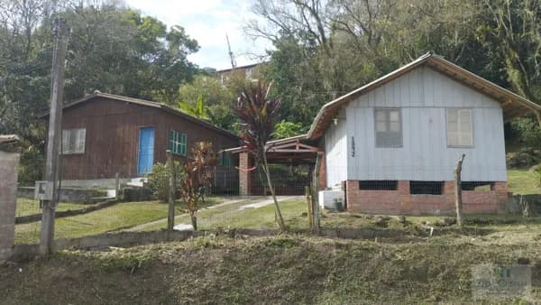 Terreno/Casa em Ratones - Florianópolis