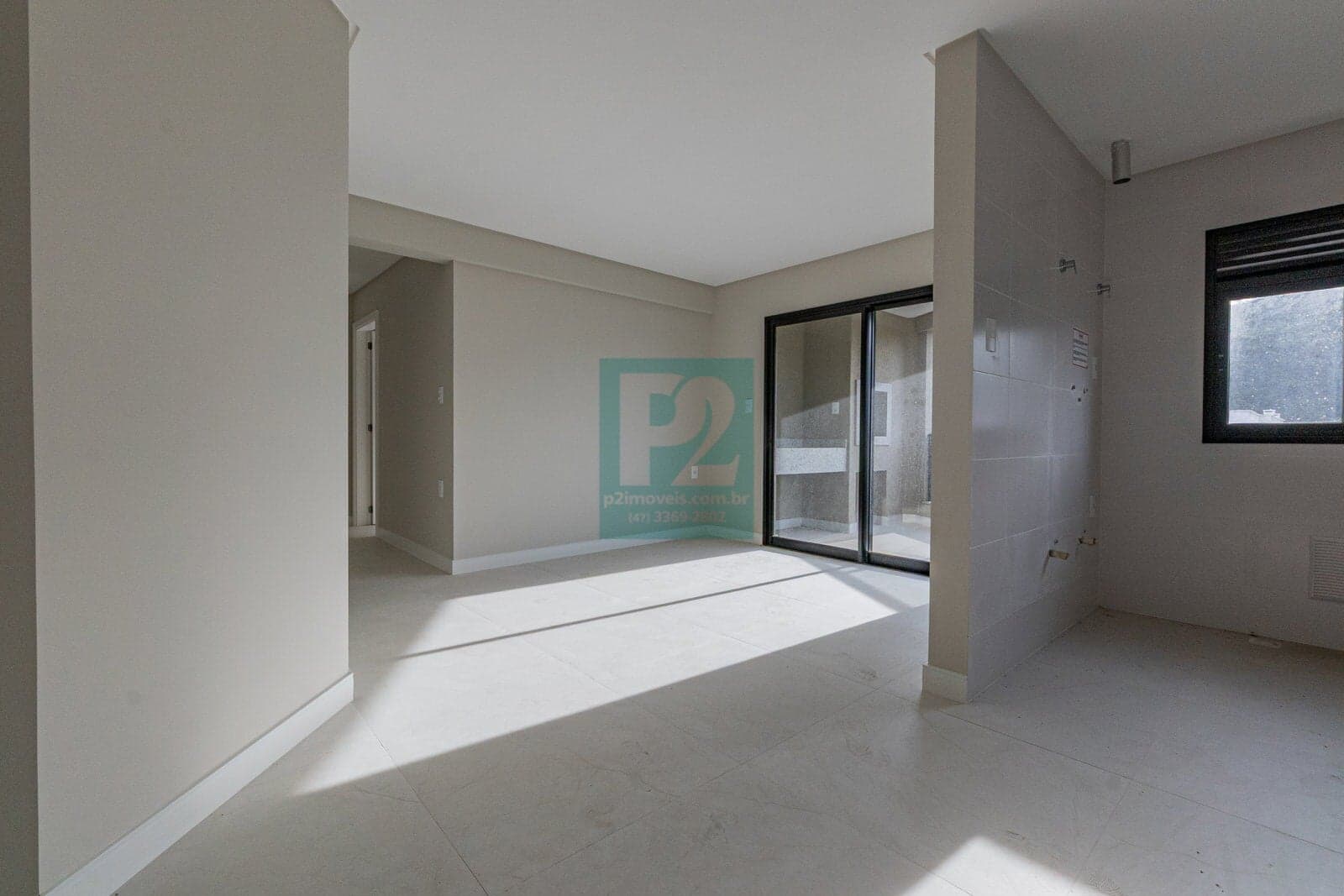 Apartamento Novo Com 2 Dormitórios à Venda em Bombinhas/SC