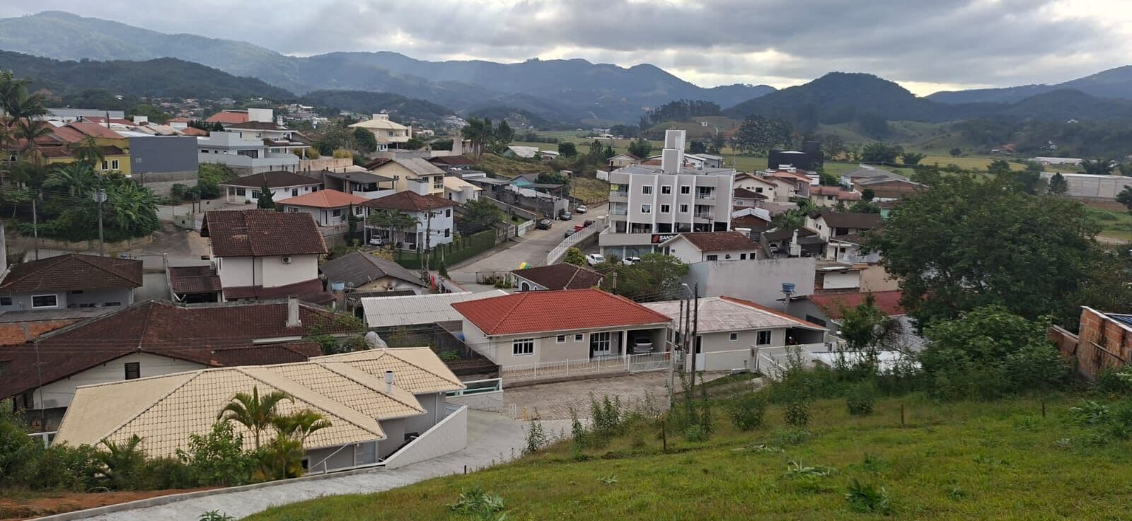 Lote/Terreno em Santo Amaro da Imperatriz - São Francisco de Assis
