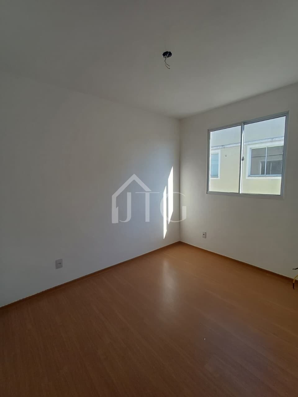 Apartamento com 02 quartos no condomínio MRV Reserva Porto Real, no bairro Mirante da Serra, em Resende/RJ