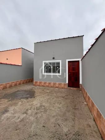 Casa com 03 quartos no bairro Bela Vista em Resende/RJ