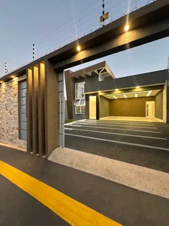 Casa Alto Padrão SOZINHA N O LOTE na região do Garavelo. EXCELENTE LOCALIZAÇÃO. CASA NOVA ACEITA FINANCIAMENTO