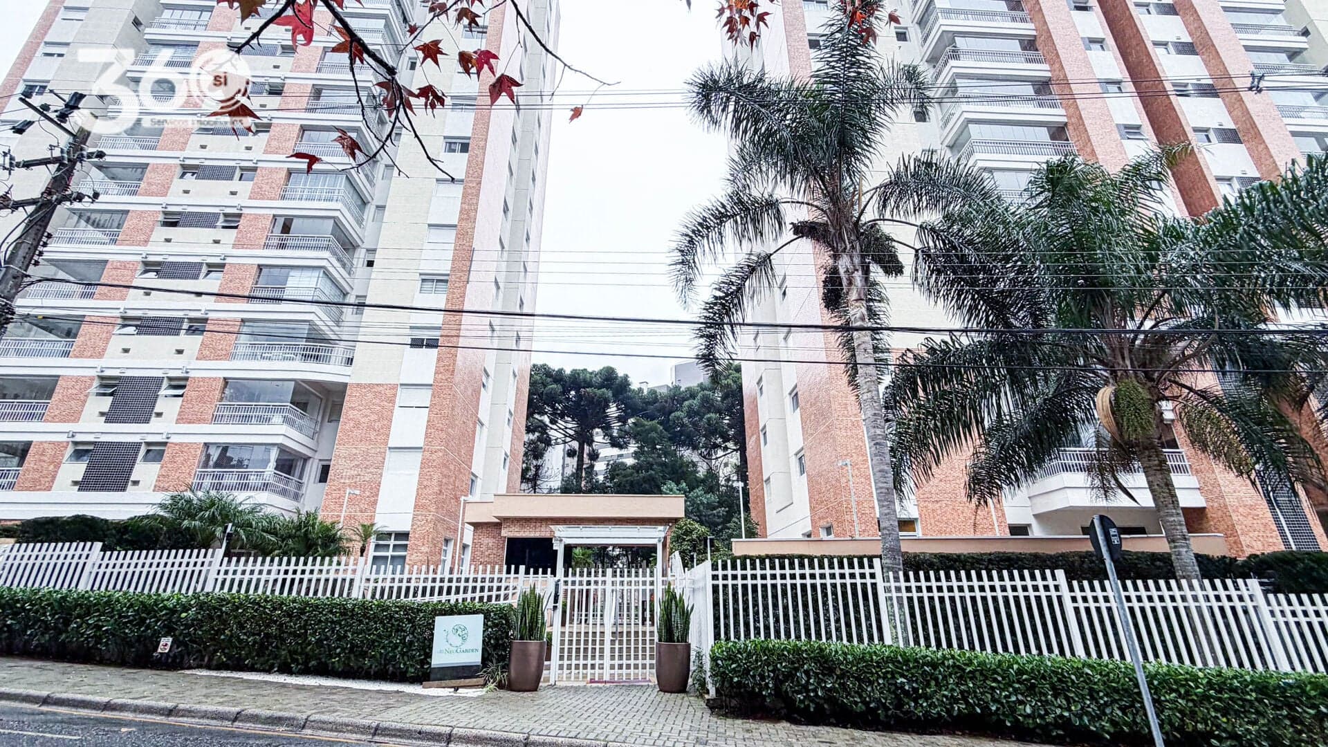 Apartamento com Suíte e 2 Vagas no Ecoville | Locação no NeoGarden