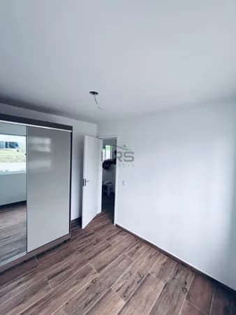 Apartamento de 2 quartos próximo ao Hospital do Rocio e Parque da Lagoa