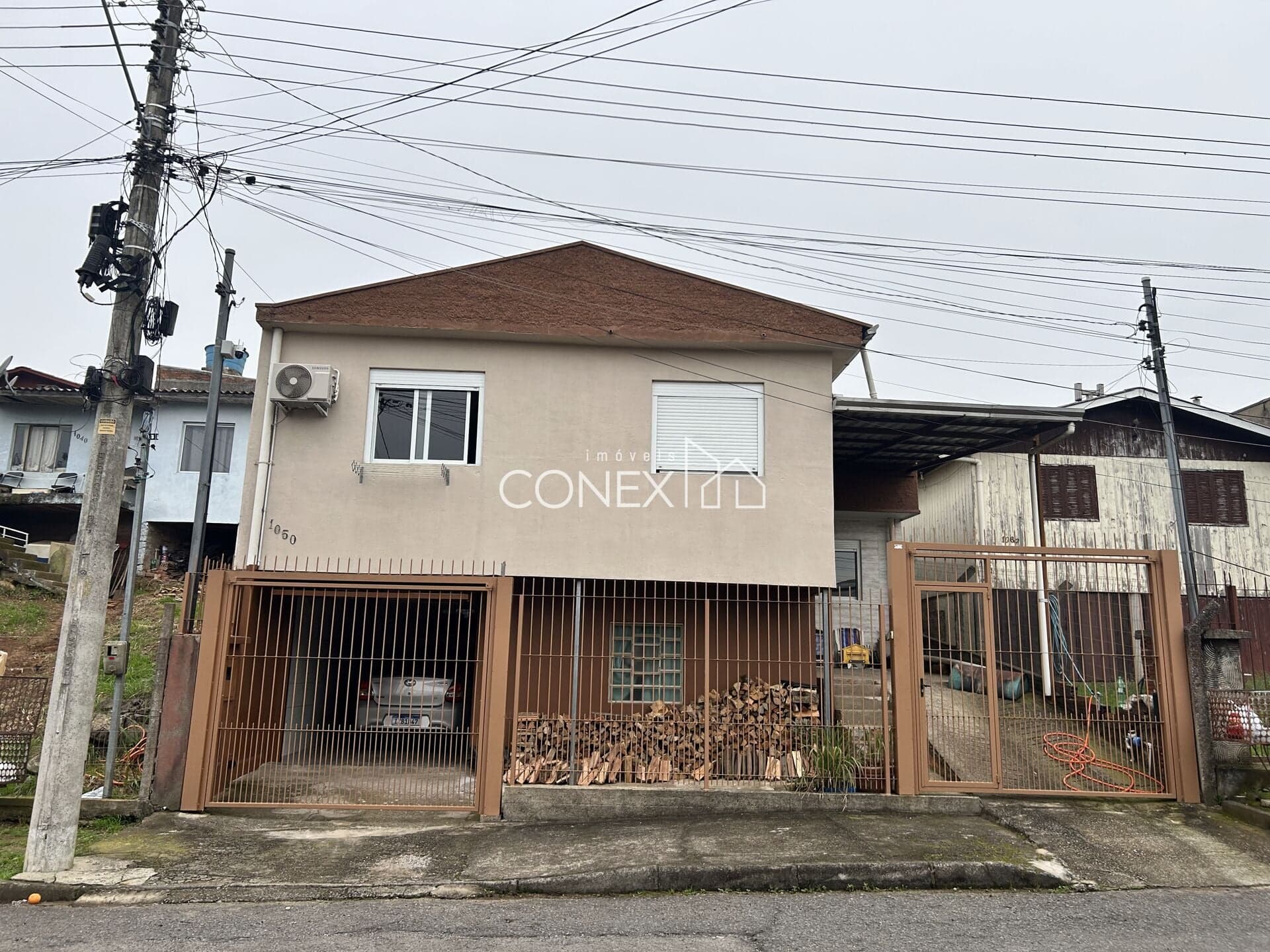 Casa em Caxias do Sul - São Victor COHAB
