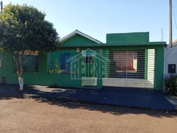 Casa em Bandeirantes - Joao Theodoro