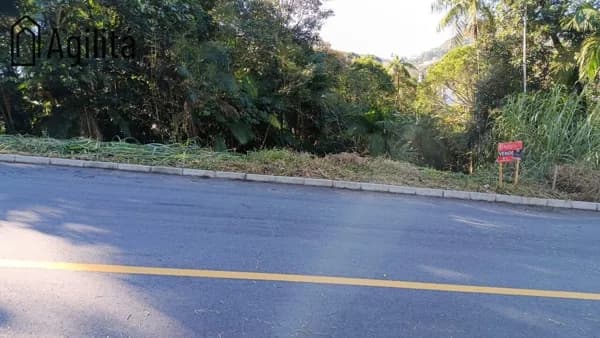 Terreno Amplo à Venda em Timbó/SC