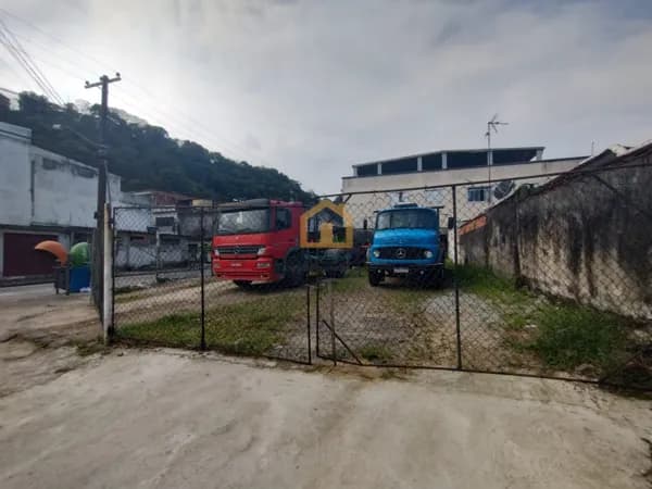 Terreno à venda no bairro Bom Retiro - Santos/SP