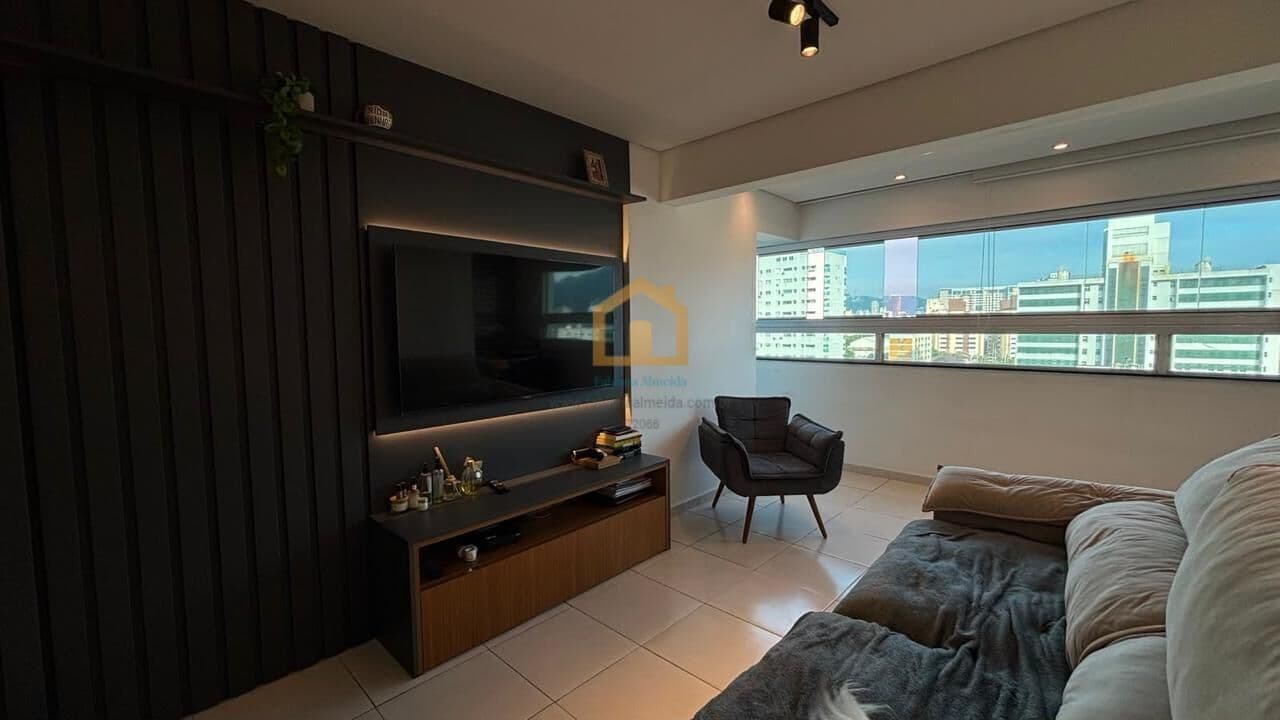 Apartamento 2 dormitórios, sendo 1 suíte à venda no bairro Macuco - Santos/SP