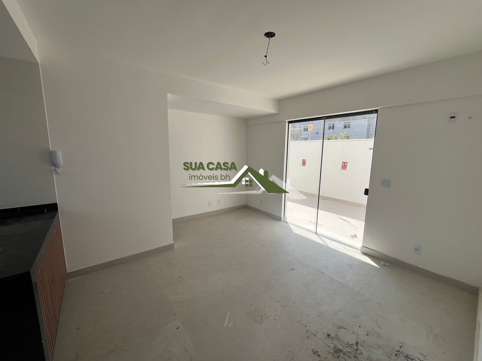 Apartamento - Privativa - 136m² - 03 Q - 02 Vagas
