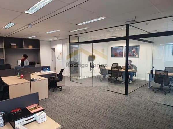 SALA À VENDA WEST TOWERS / ALPHAVILLE, A/C:230,81m²,Ar cond. VRV, DIVISÓRIAS, CARPETE, 08 Vagas