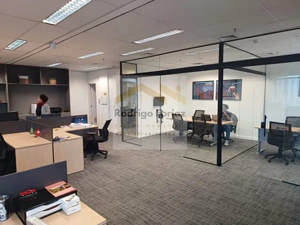 SALA À VENDA WEST TOWERS / ALPHAVILLE, A/C:174,50m²,Ar cond. VRV, DIVISÓRIAS, CARPETE, 06 Vagas