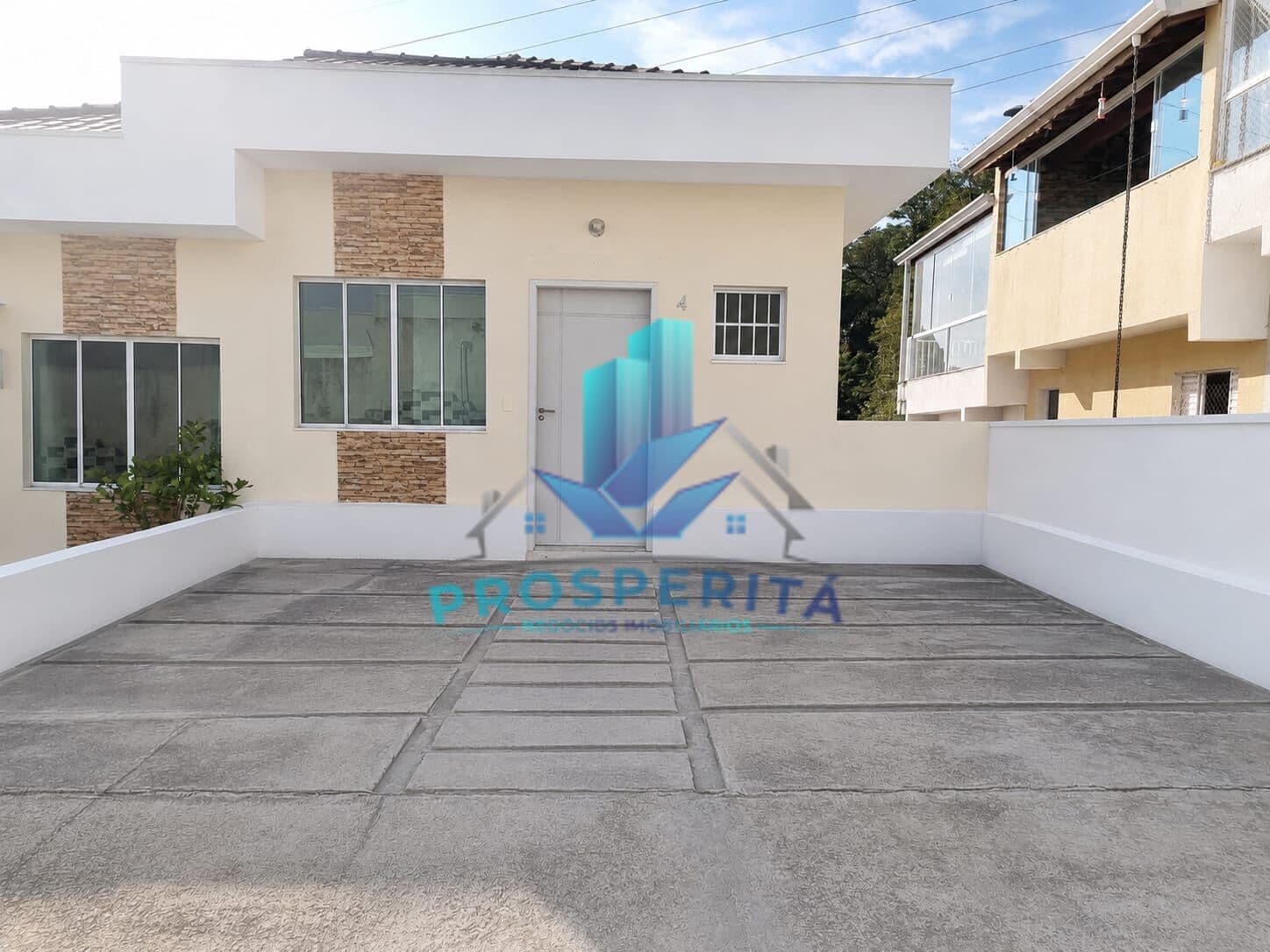 Triplex à venda - Chácara Canta Galo-Cotia/SP